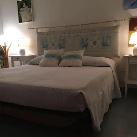 펜션 Villasimius: A Due Passi Dal Mare! *
